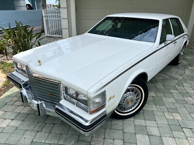 Cadillac-Seville-Berline-1985-3