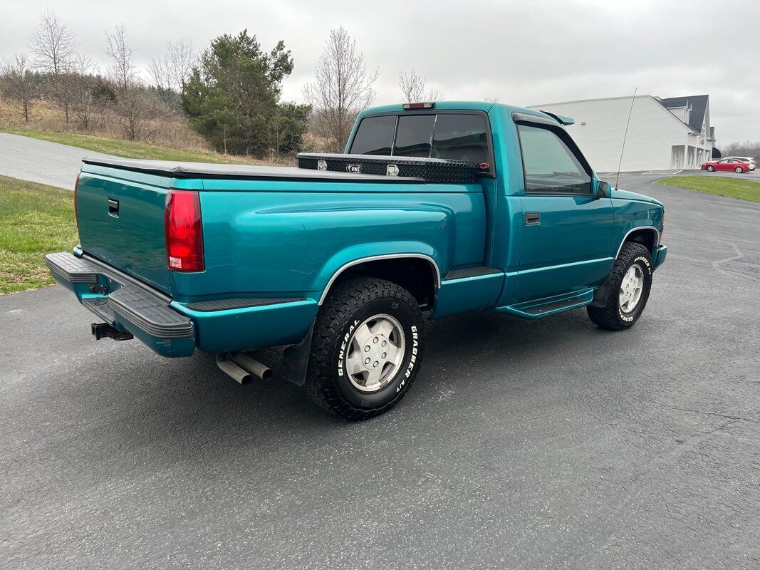 Chevrolet-1500-REGULAR-CAB-SHORT-BED-1994-3