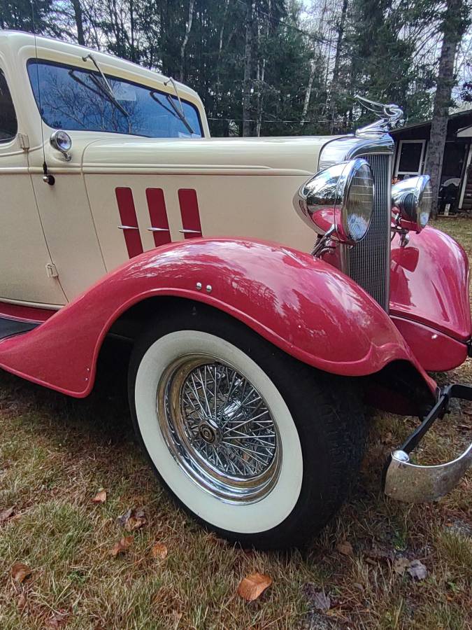 Chevrolet-2-door-sedan-1933-5