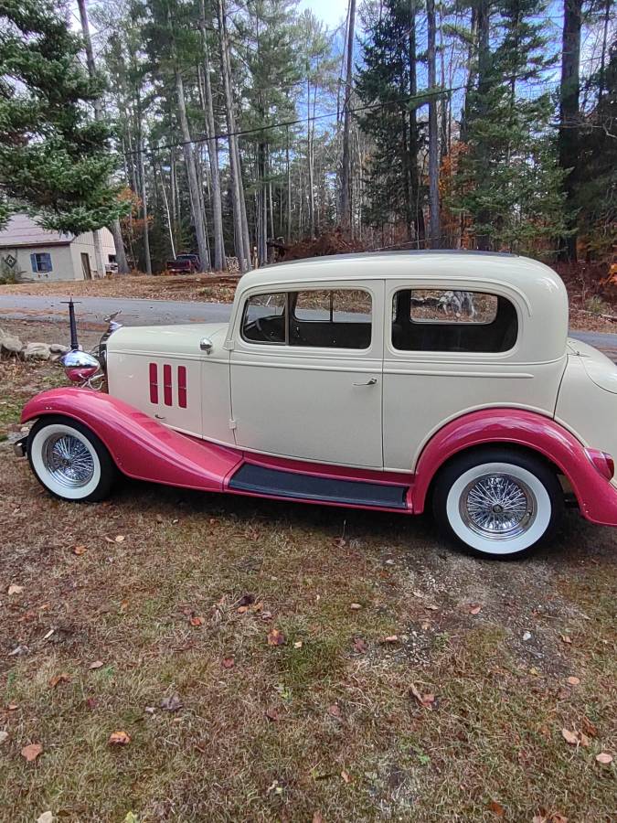 Chevrolet-2-door-sedan-1933-9