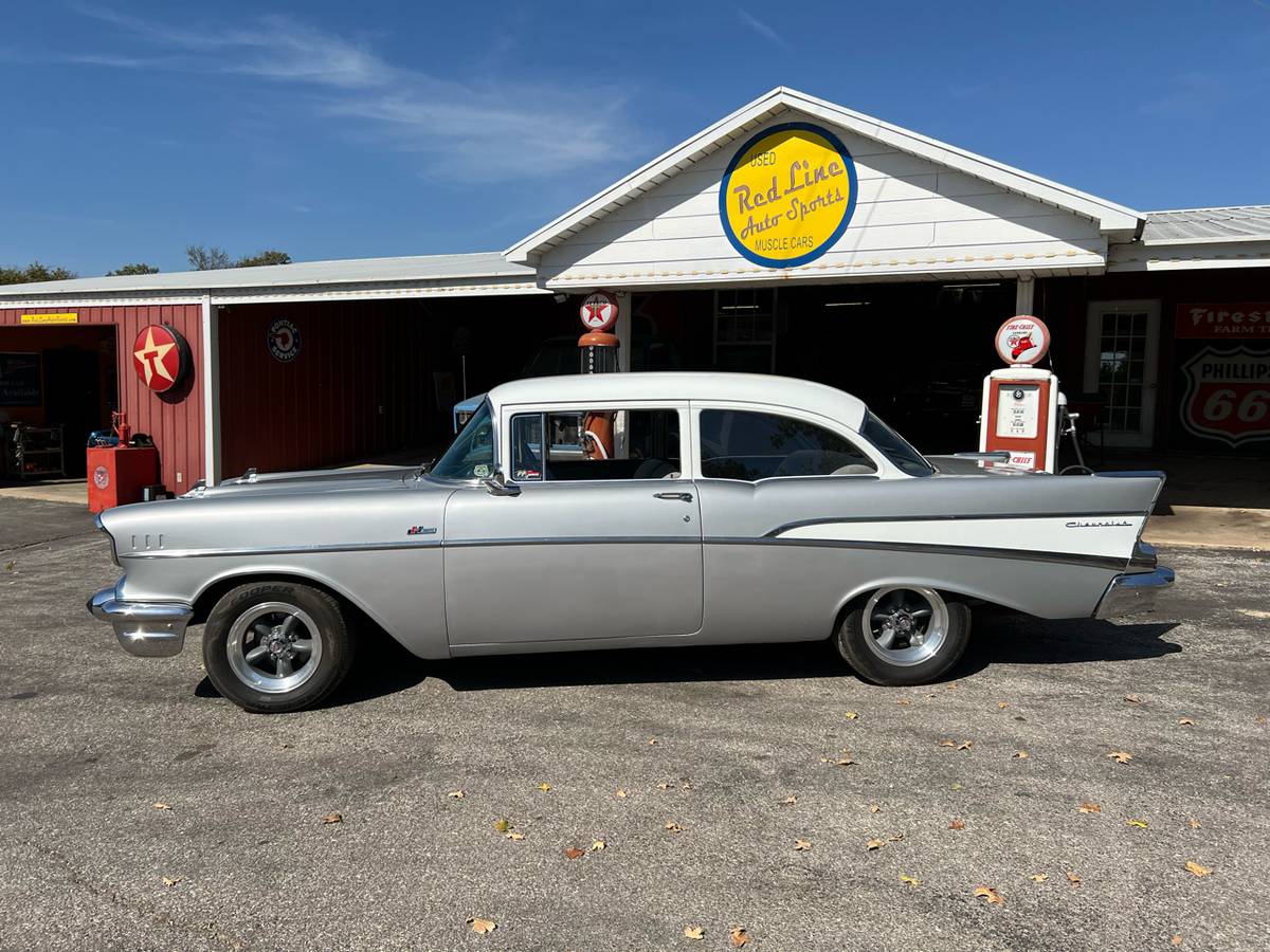 Chevrolet-210-1957-2