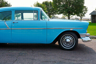 Chevrolet-210-Coupe-1956-10