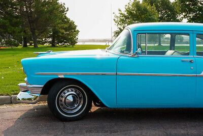 Chevrolet-210-Coupe-1956-3