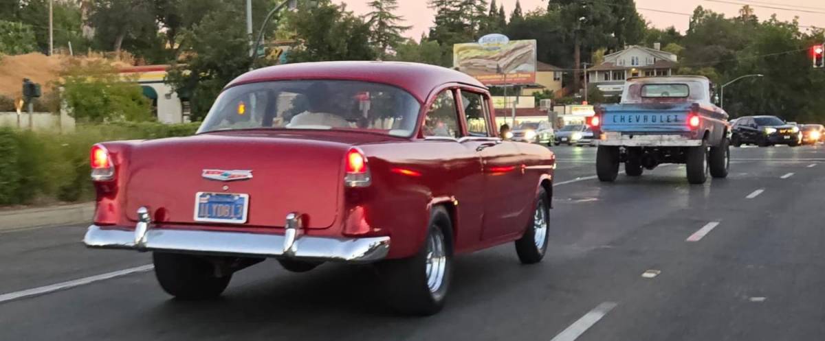 Chevrolet-210-sedan-1955-1