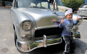 Chevrolet-210-sedan-1955-11