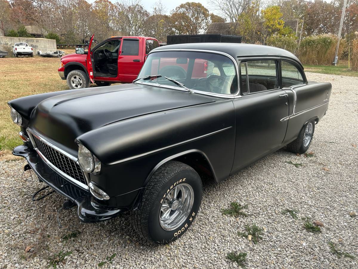 Chevrolet-210-sedan-1955