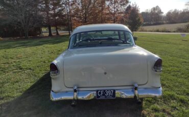 Chevrolet-210-sedan-1955-2