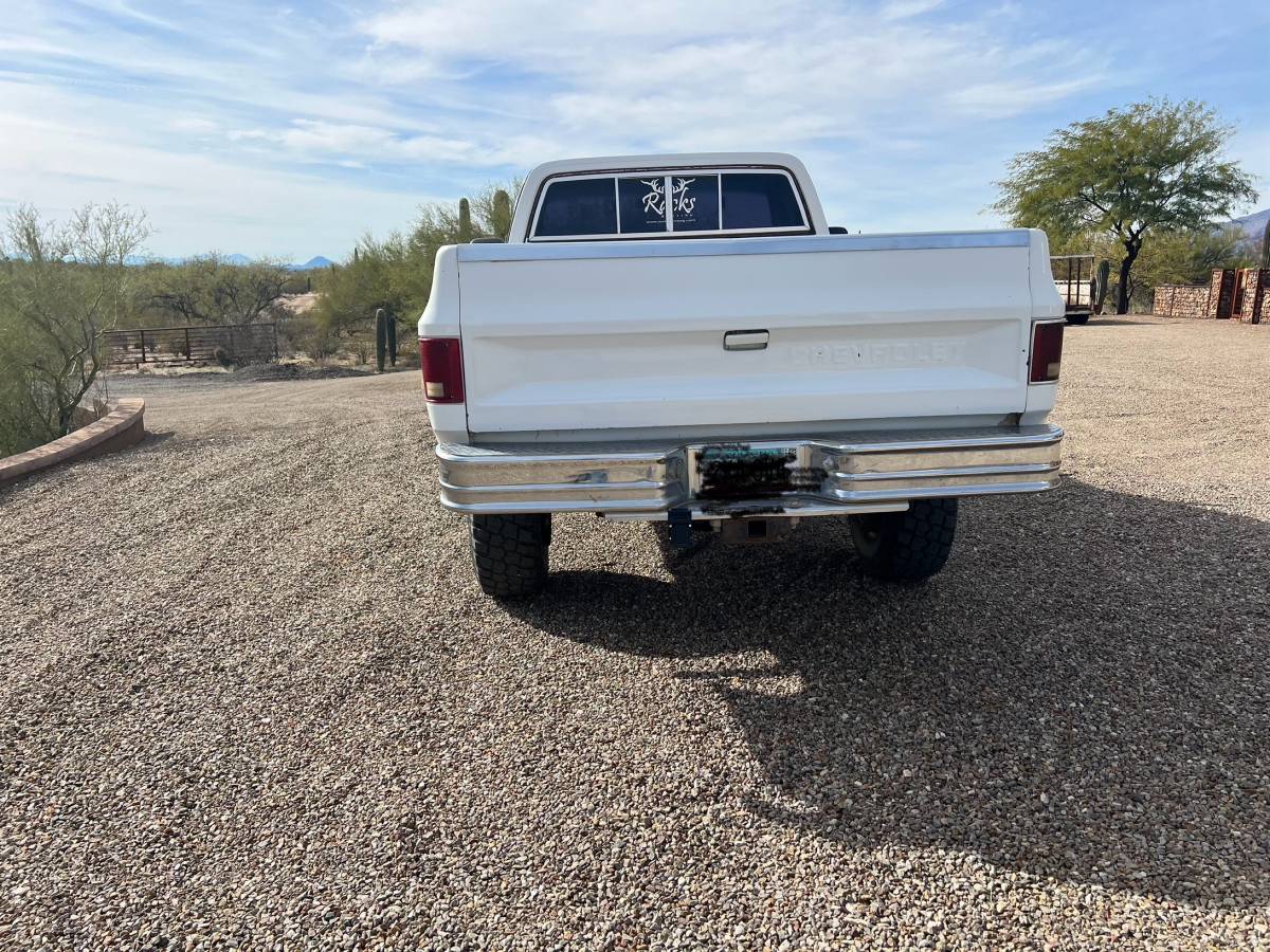 Chevrolet-2500-1986-3