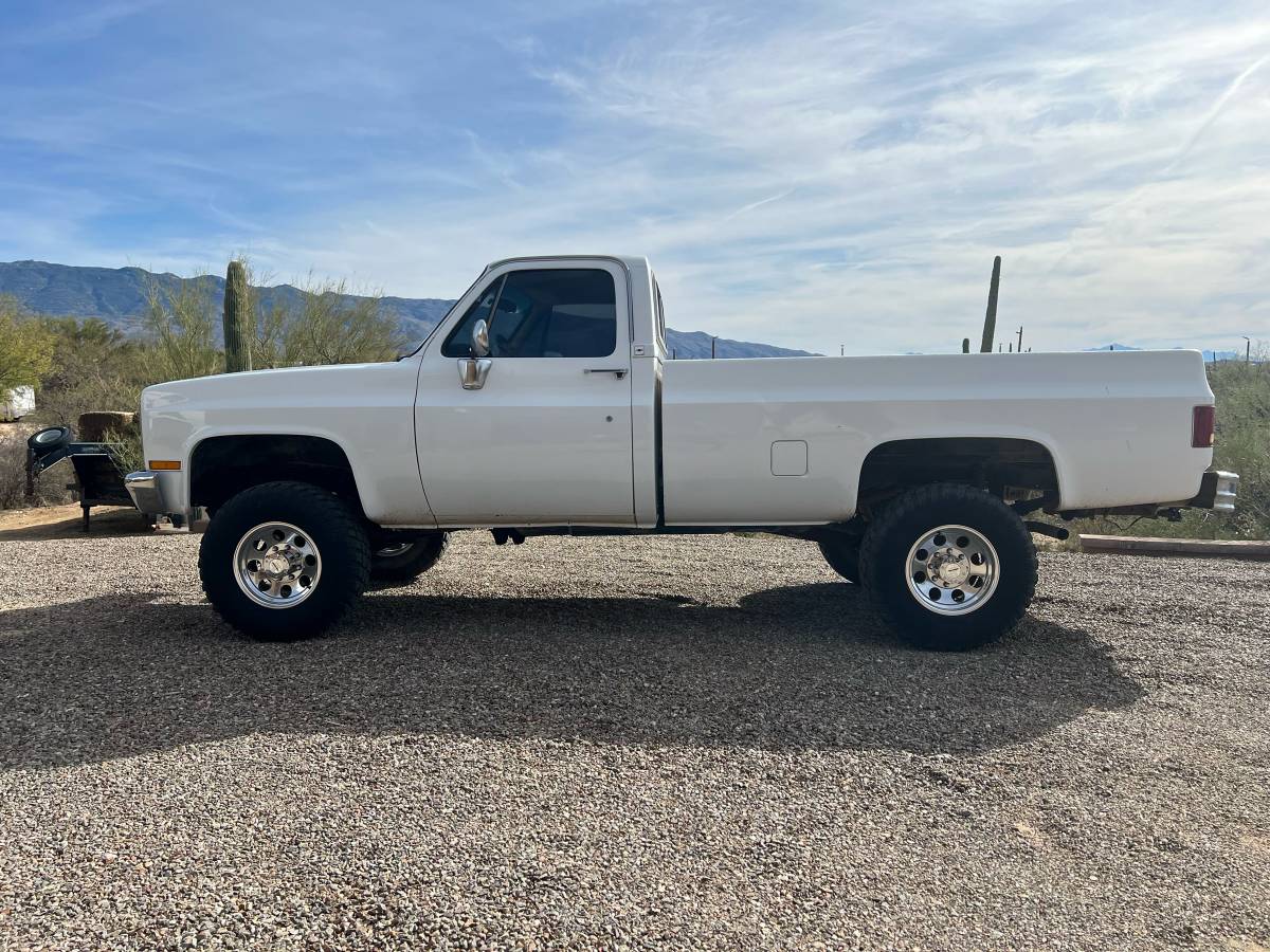 Chevrolet-2500-1986-8