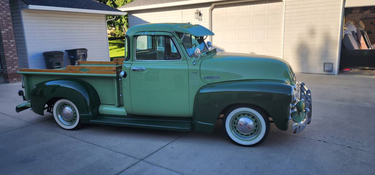 Chevrolet-3100-truck-1952-3