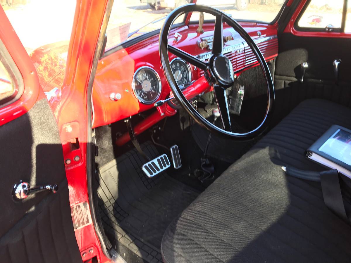 Chevrolet-3100-truck-1952-8