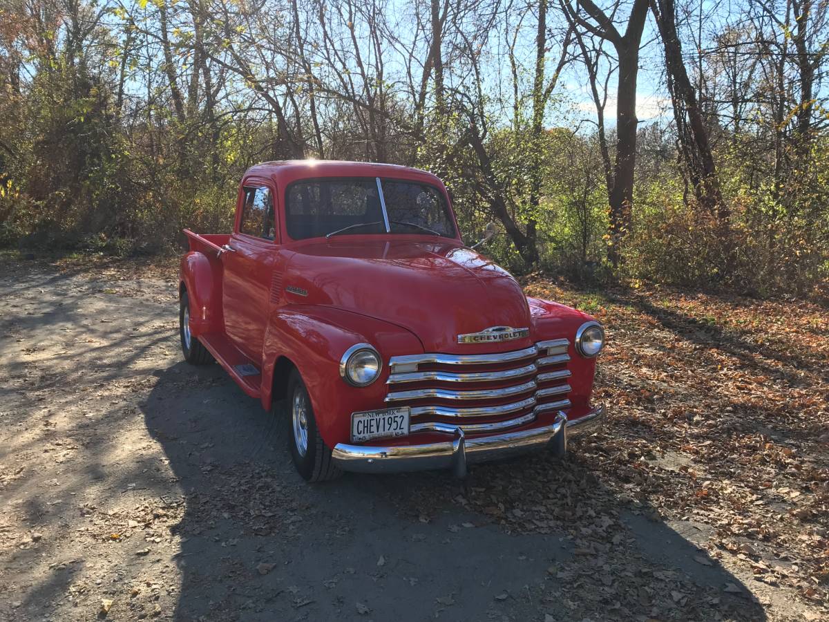 Chevrolet-3100-truck-1952