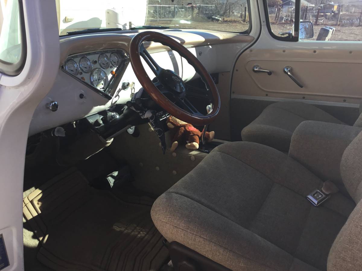 Chevrolet-3100-truck-1958-4