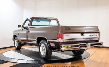 Chevrolet-34-Ton-Truck-Pickup-1987-5