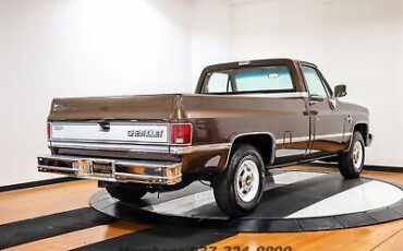 Chevrolet-34-Ton-Truck-Pickup-1987-8