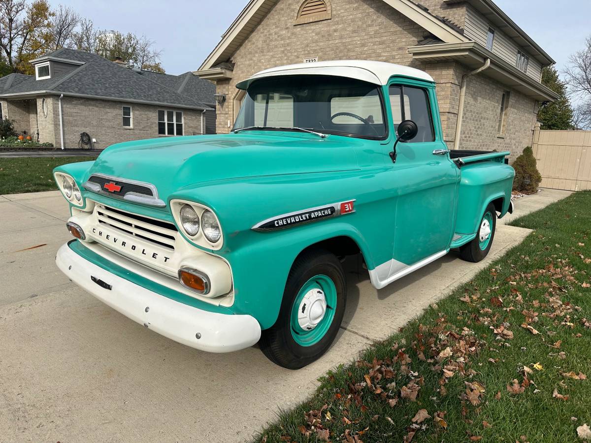 Chevrolet-Apache-1959