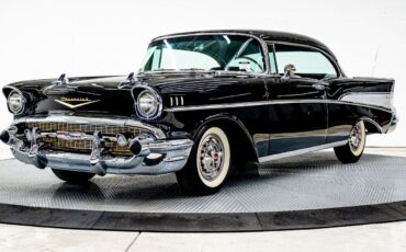 Chevrolet-Bel-Air-Hardtop-Coupe-1957-2