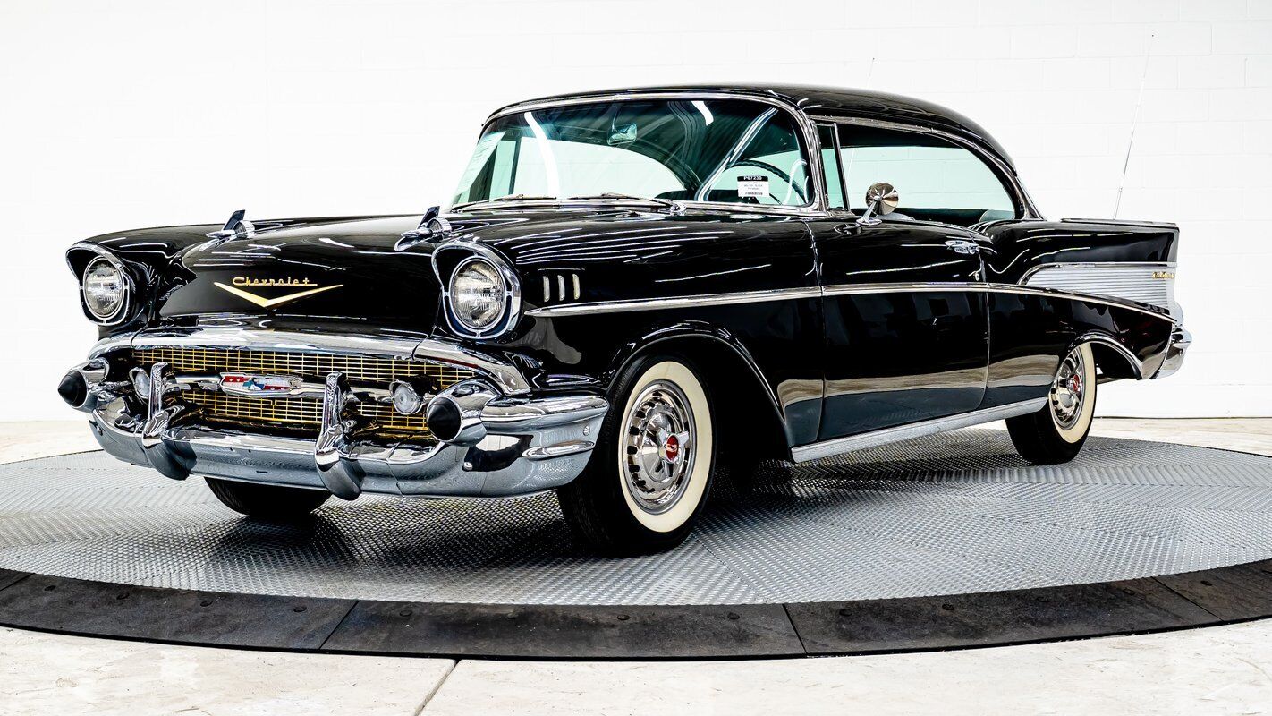 Chevrolet-Bel-Air-Hardtop-Coupe-1957-2