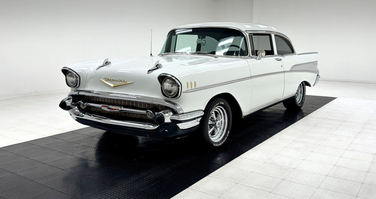 Chevrolet Bel Air/150/210 Berline 1957 à vendre