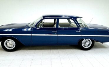 Chevrolet-Bel-Air150210-Berline-1961-1