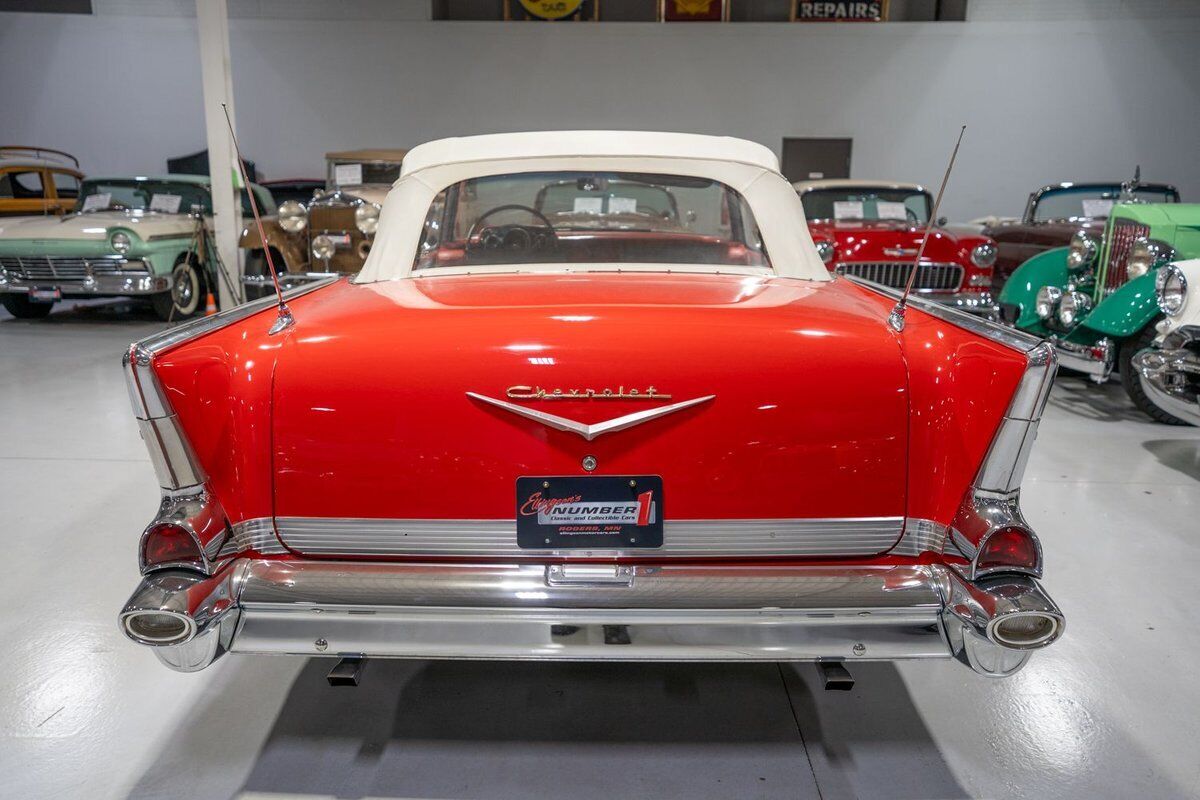 Chevrolet-Bel-Air150210-Cabriolet-1957-33