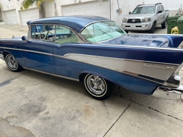 Chevrolet-Bel-Air150210-Coupe-1957-11