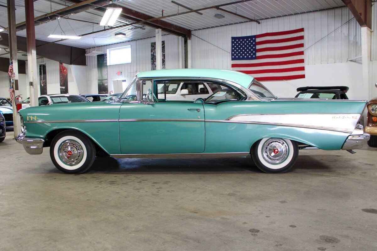 Chevrolet-Bel-Air150210-Coupe-1957-2