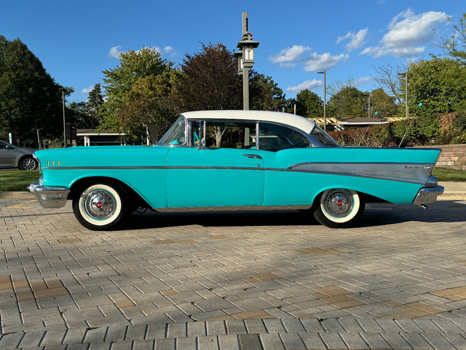 Chevrolet-Bel-Air150210-Coupe-1957-35