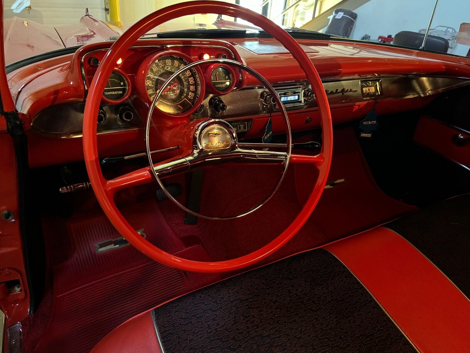 Chevrolet-Bel-Air150210-Coupe-1957-36