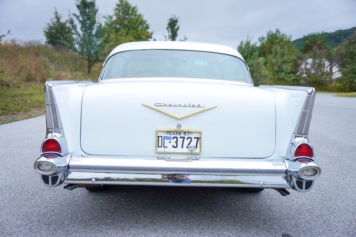 Chevrolet-Bel-Air150210-Coupe-1957-39