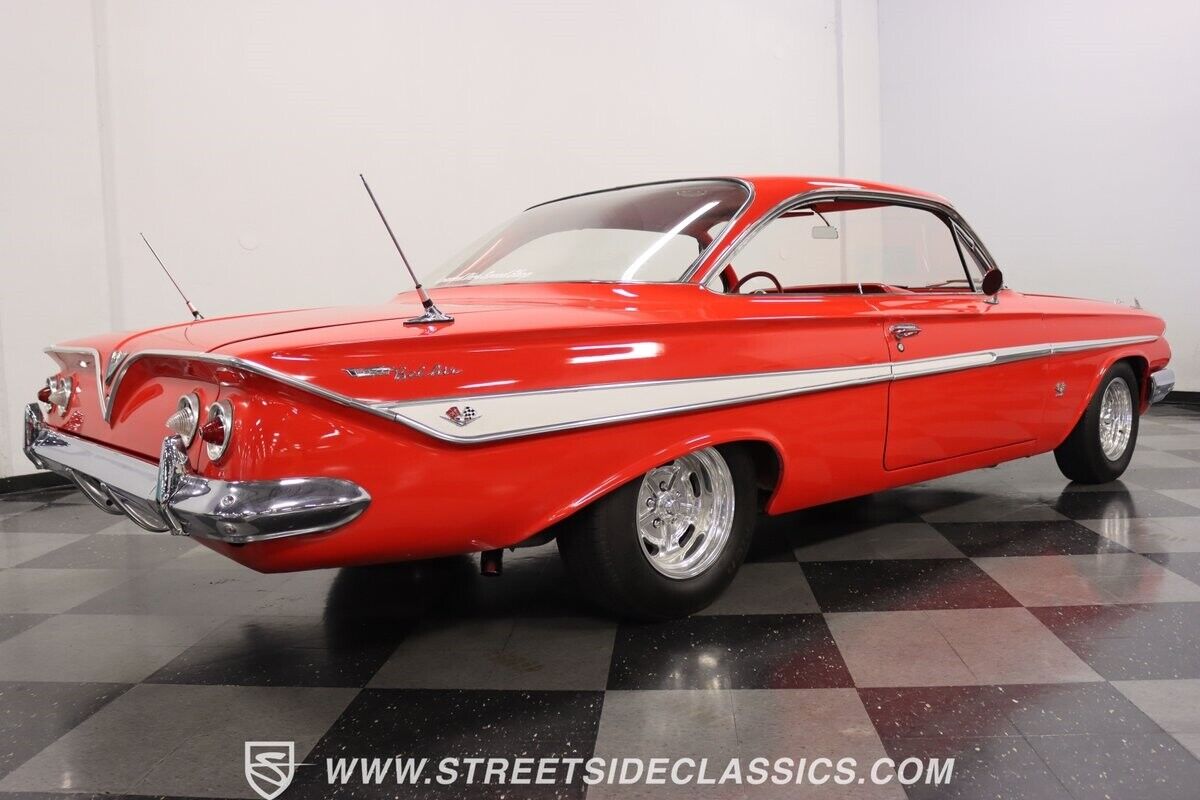 Chevrolet-Bel-Air150210-Coupe-1961-11