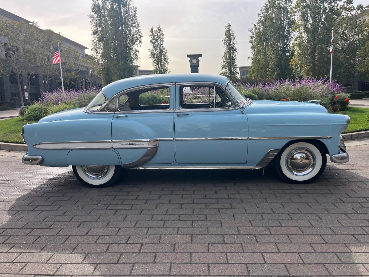 Chevrolet-Bel-air-1953-18