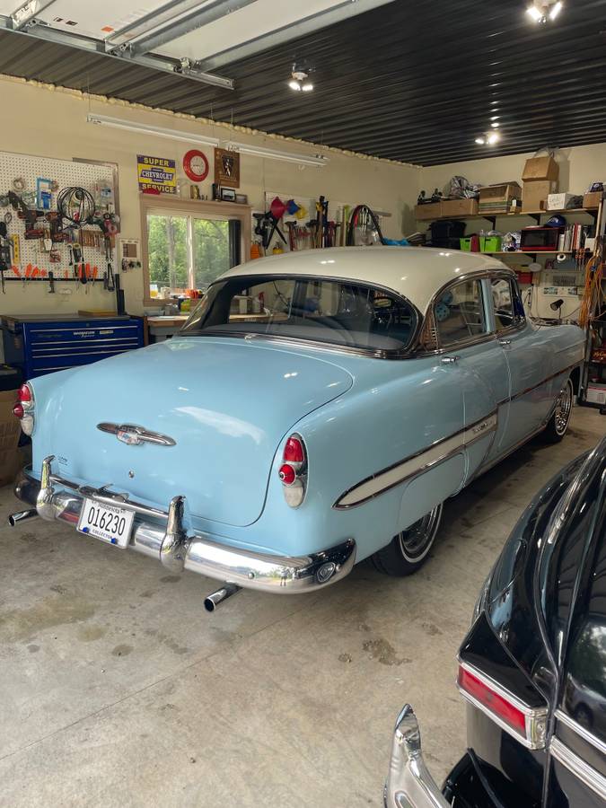 Chevrolet-Belair-1953-12