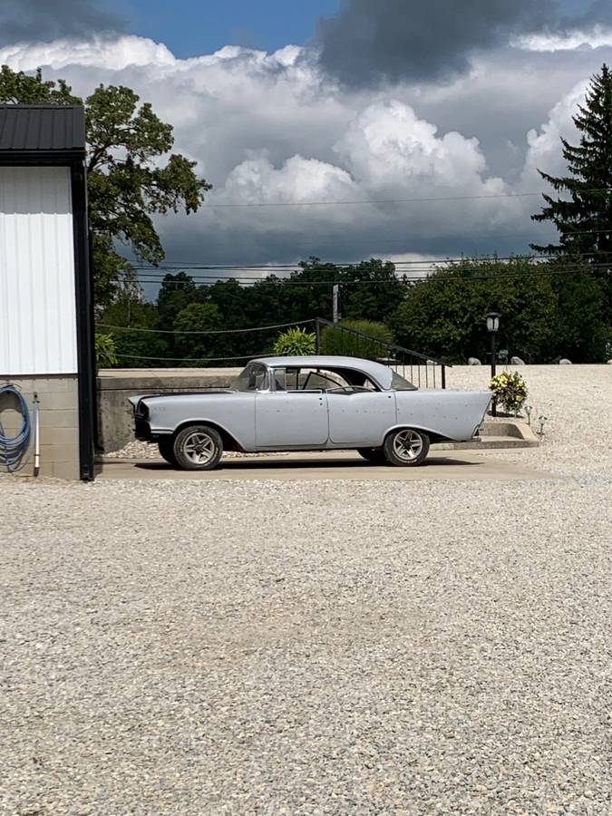 Chevrolet-Belair-1957-1