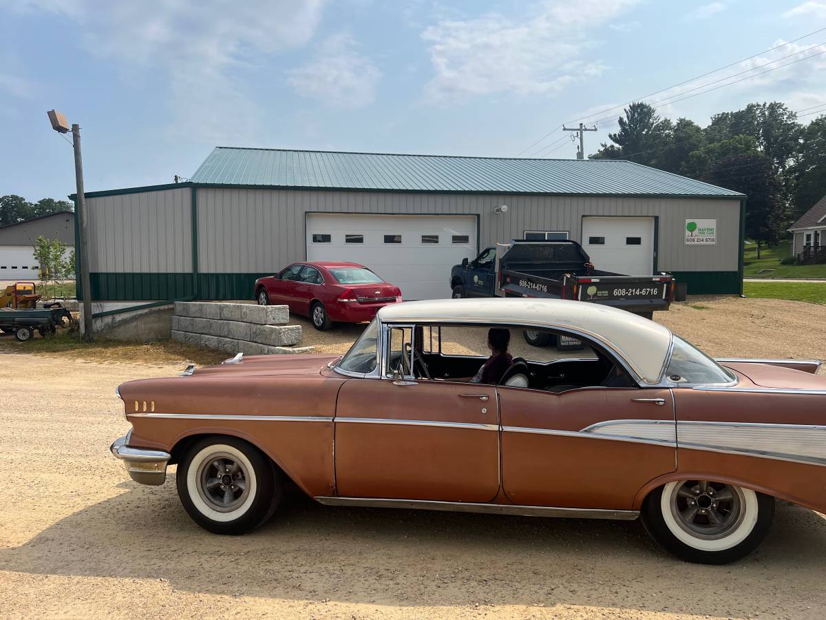 Chevrolet-Belair-1957