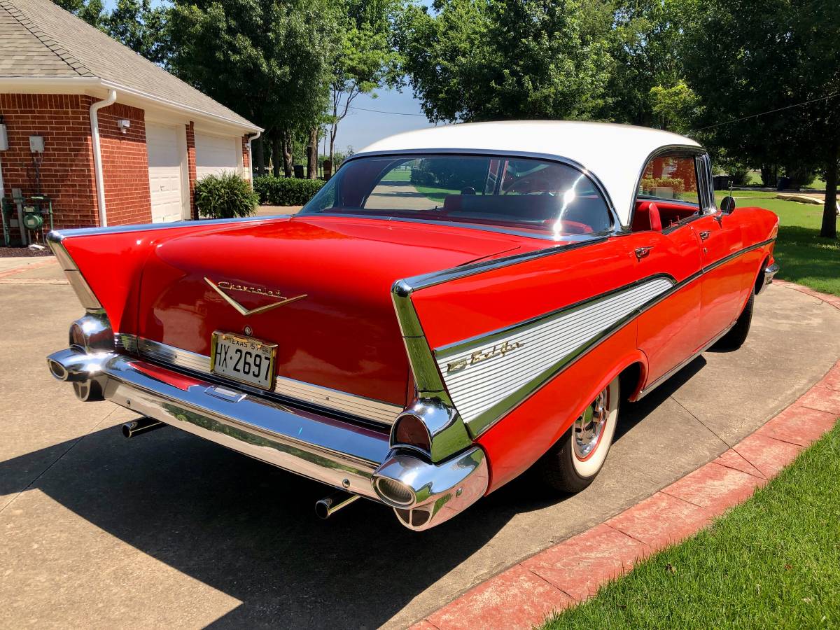 Chevrolet-Belair-1957-3