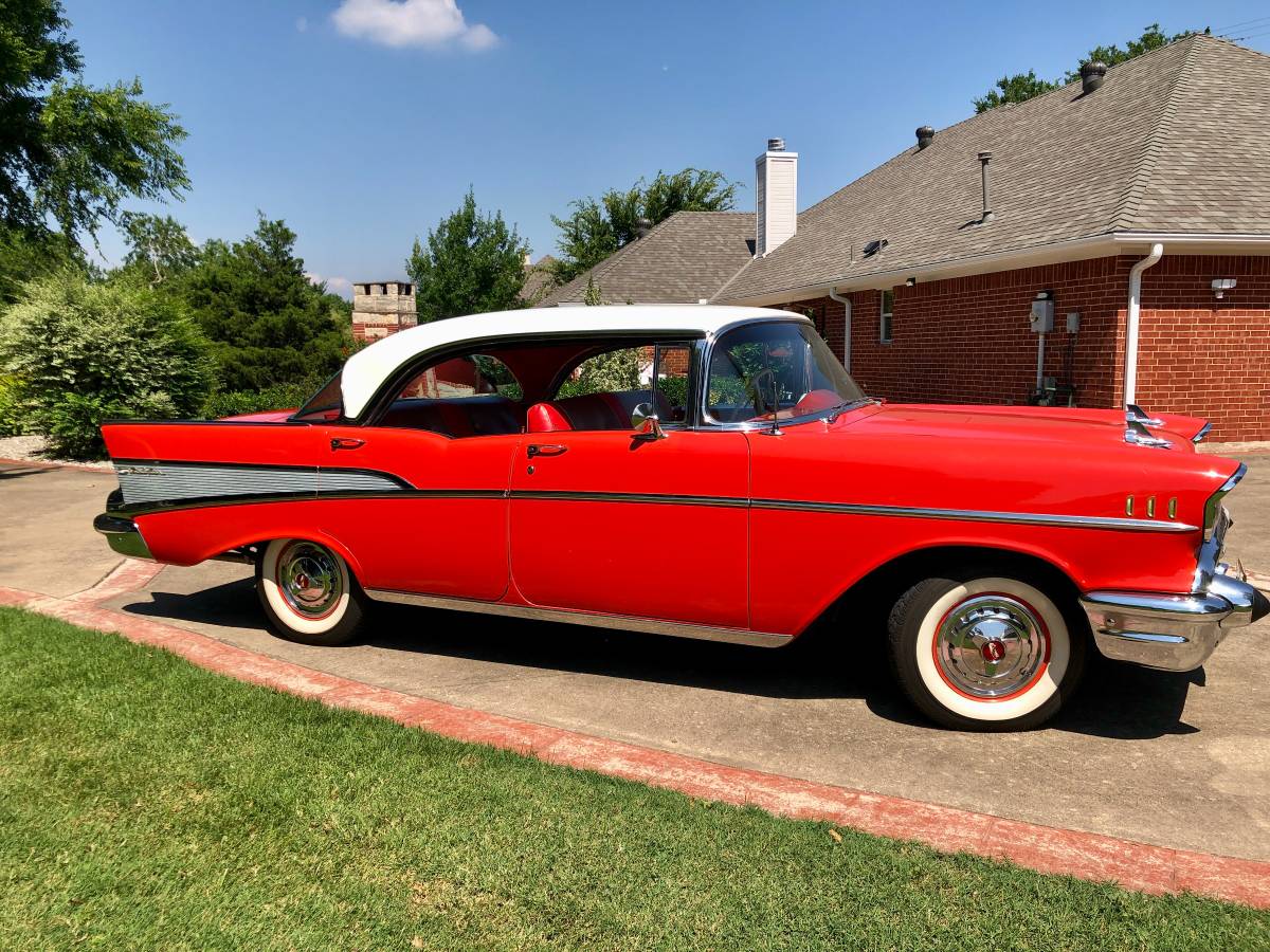 Chevrolet-Belair-1957-4