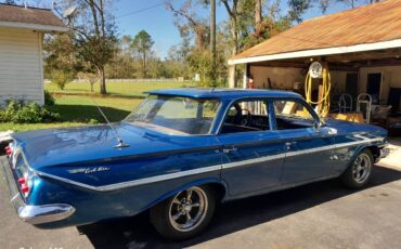 Chevrolet-Belair-1961