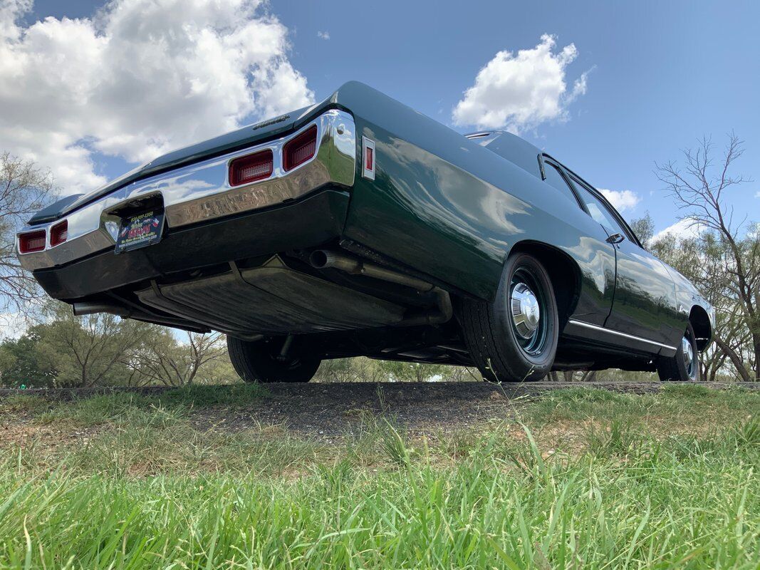 Chevrolet-Biscayne-Coupe-1969-4