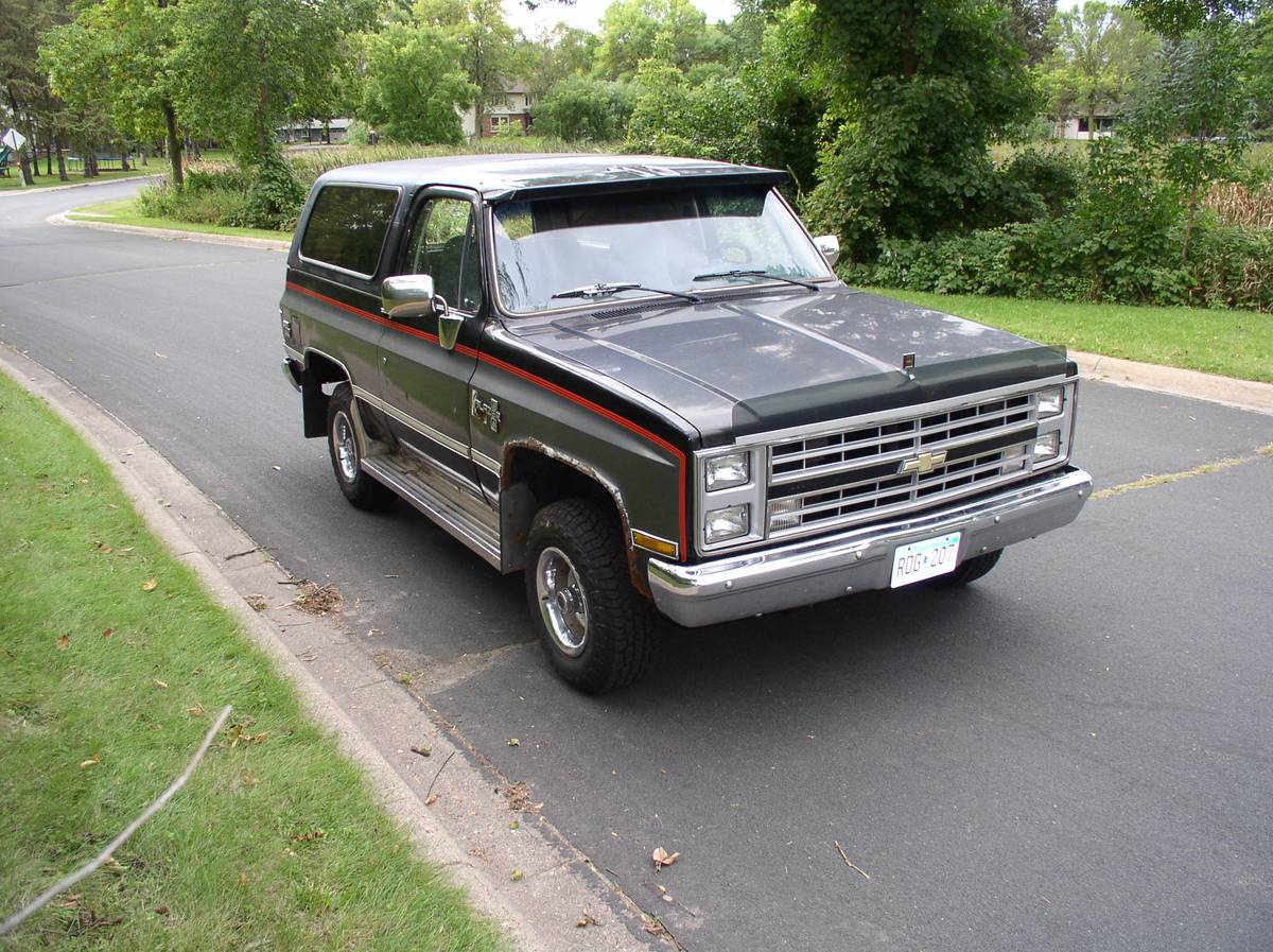 Chevrolet-Blazer-1986-1