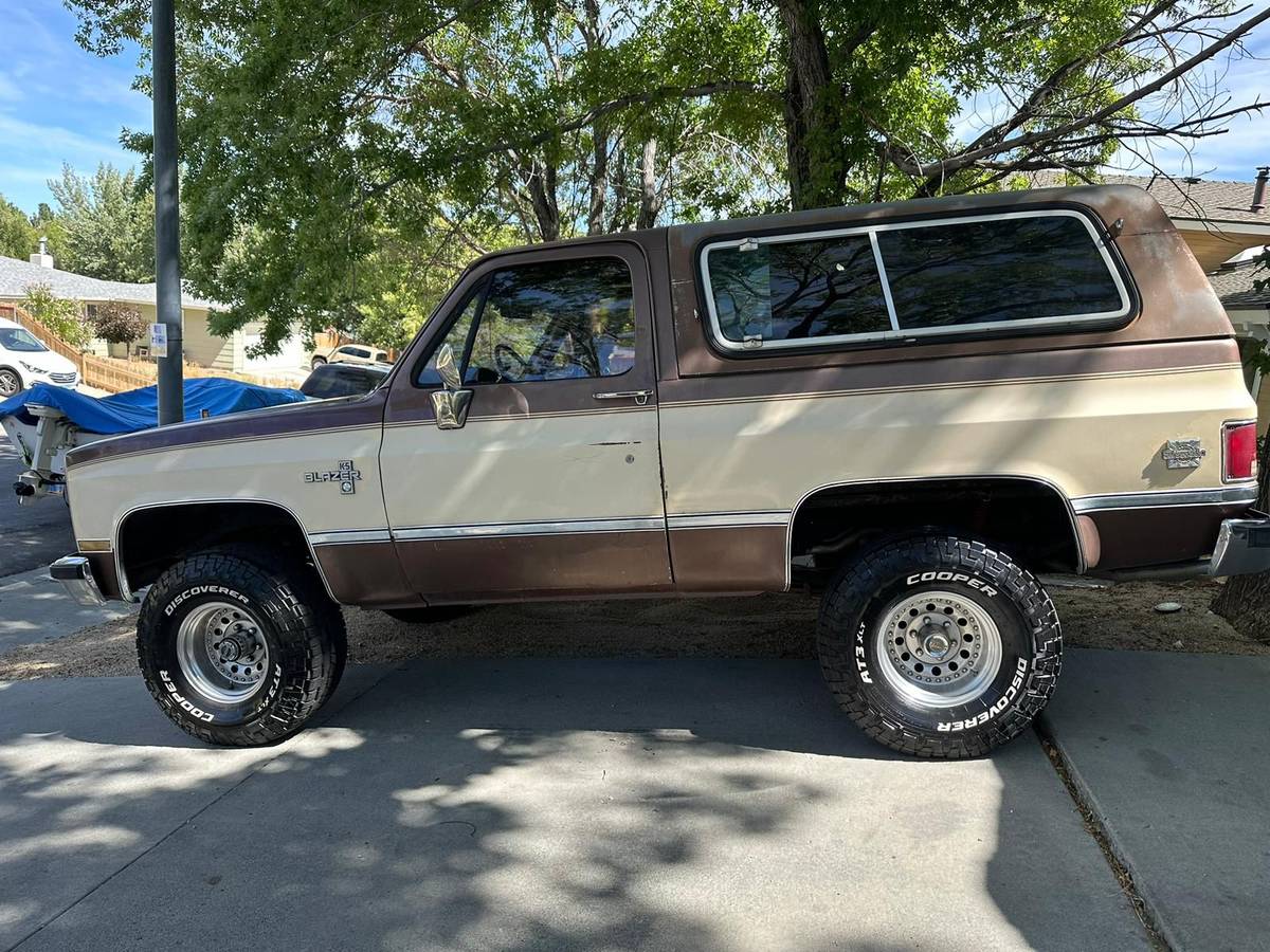 Chevrolet-Blazer-1988-1