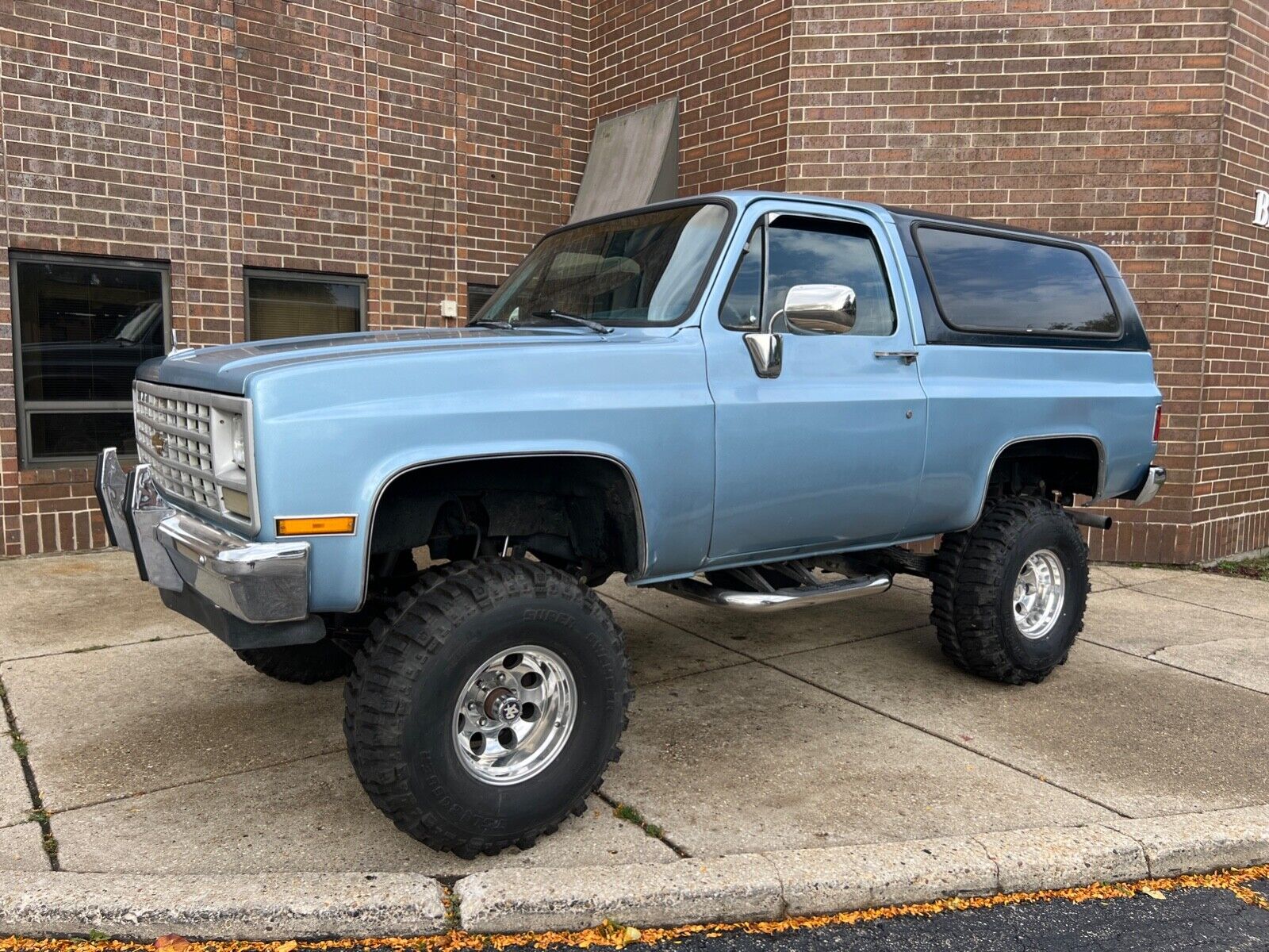 Chevrolet-Blazer-1989-1