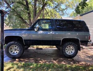 Chevrolet-Blazer-SUV-1988-2