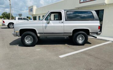 Chevrolet-Blazer-SUV-1989-9