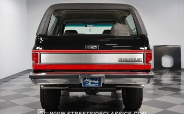 Chevrolet-Blazer-SUV-1990-10