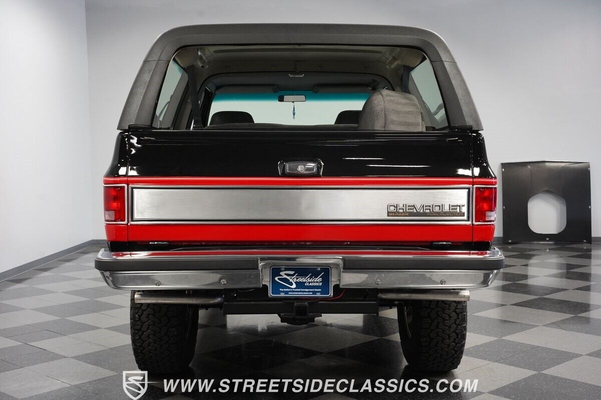 Chevrolet-Blazer-SUV-1990-10