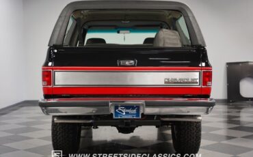 Chevrolet-Blazer-SUV-1990-25