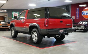 Chevrolet-Blazer-Sport-4x4-SUV-1992-20