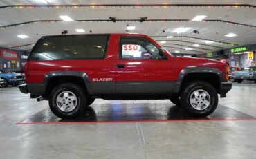 Chevrolet-Blazer-Sport-4x4-SUV-1992-23