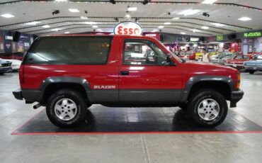 Chevrolet-Blazer-Sport-4x4-SUV-1992-6